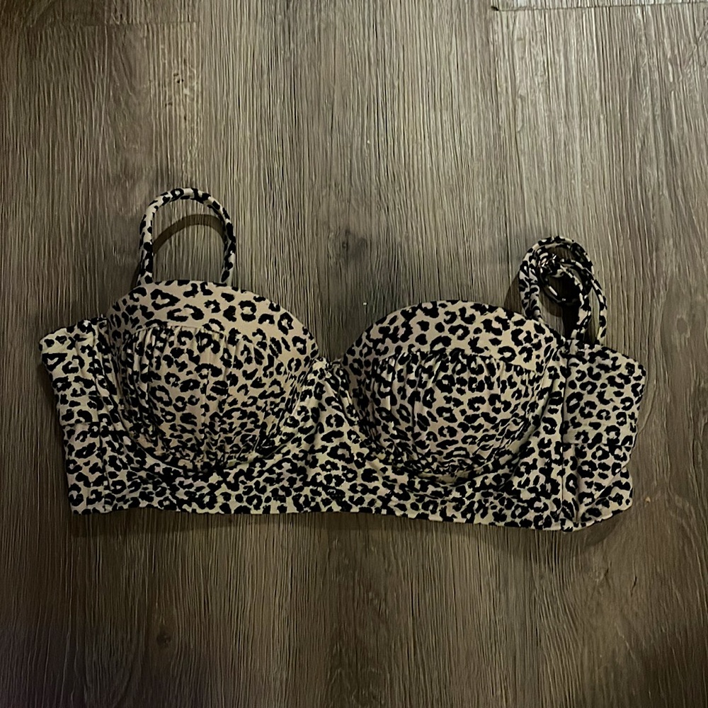 Worn a couple times, not for larger chested gals